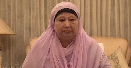 দেশে গণতন্ত্রের নিরাপদ যাত্রা বাধাগ্রস্ত হচ্ছে: খালেদা জিয়া
