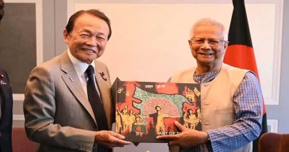 অন্তর্বর্তী সরকার তিনটি প্রধান বিষয়ে অগ্রাধিকার দিয়ে কাজ করছে: প্রধান উপদেষ্টা
