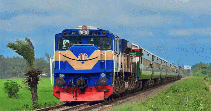 ঈদুল আজহা উপলক্ষে ট্রেনে ফিরতি যাত্রায় আজ বিক্রি হবে ৯ জুনের টিকিট