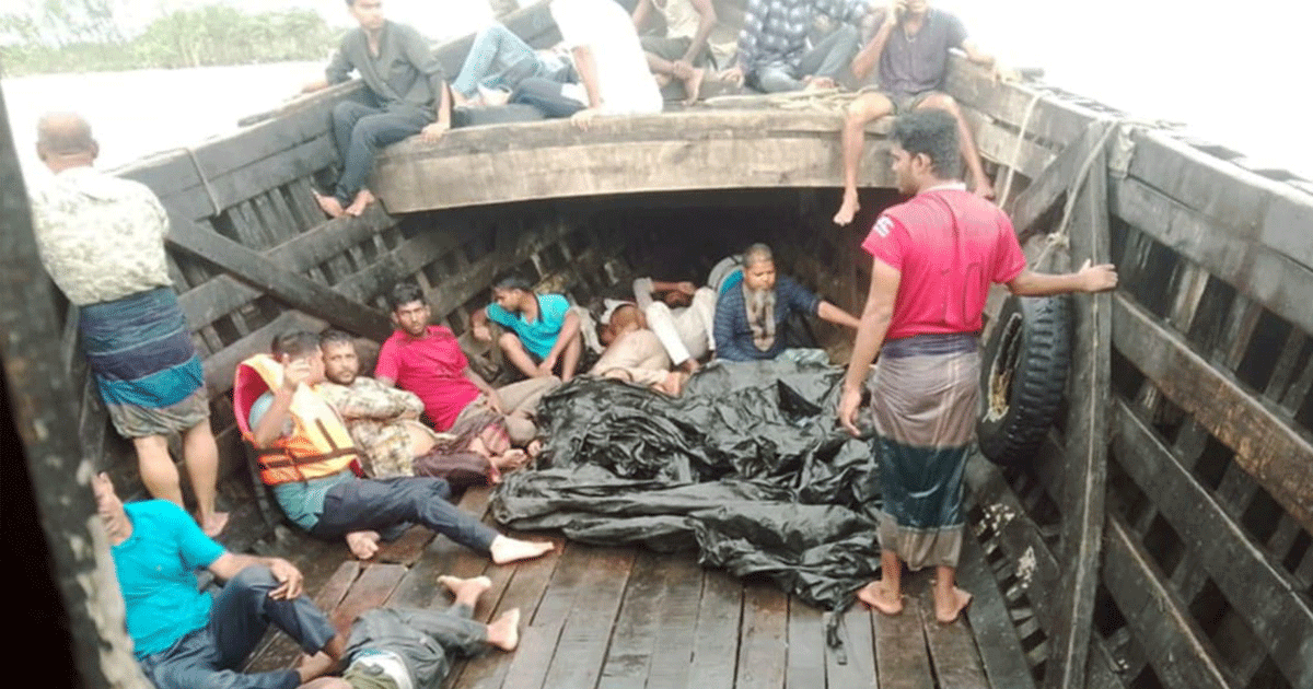 মেঘনা নদীতে ৩৯ যাত্রী নিয়ে ডুবে গেছে ট্রলার