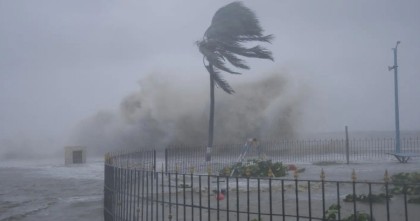 ১৯ অঞ্চলে ঝড়ের আভাস, নদীবন্দরে সতর্কতা 