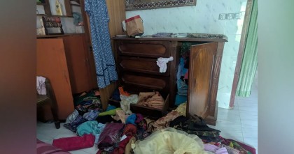 অস্ত্রের মুখে ডিআইজির বাড়িতে ডাকাতি, টাকা-স্বর্ণালংকার লুট