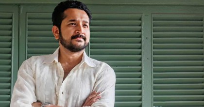 বাবা হলেন ওপার বাংলার অভিনেতা পরমব্রত চ্যাটার্জি
