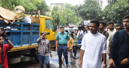 ডিএনসিসির ৭৫ ওয়ার্ডে একযোগে বর্জ্য অপসারণ শুরু