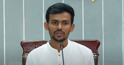 ১২ ঘণ্টারও কম সময়ে পরিচ্ছন্ন হয়েছে ঢাকা: স্থানীয় সরকার উপদেষ্টা