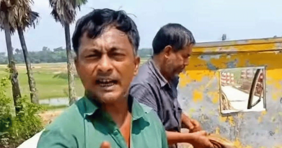 ফেনীতে দাম না পেয়ে নদীতে চামড়া ফেলে দেয়ায় ব্যবসায়ী আটক