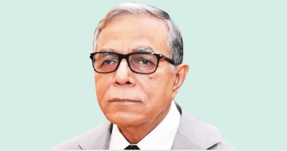 রাতে দেশে ফিরলেন সাবেক রাষ্ট্রপতি আবদুল হামিদ