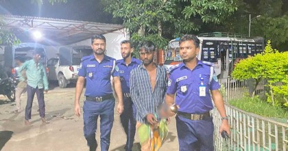চলন্ত বাসে গার্মেন্টস কর্মীকে পালাক্রমে ধর্ষণ
