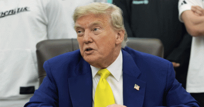 ইরানে মার্কিন হামলার পরিকল্পনায় অনুমোদন ট্রাম্পের