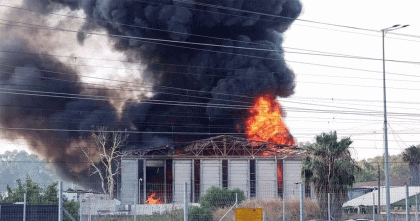 ইসরায়েলের কমান্ড সেন্টার ও গোয়েন্দা দফতরে ইরানি ক্ষেপণাস্ত্রের আঘাত