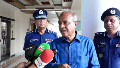 মব সৃষ্টিতে পুলিশ বাহিনীর কোনো ভুল থাকলে তদন্ত করে ব্যবস্থা নেয়া হবে: স্বরাষ্ট্র উপদেষ্টা