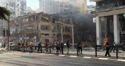 তেল আবিবে বিস্ফোরণ, বাজছে সাইরেন