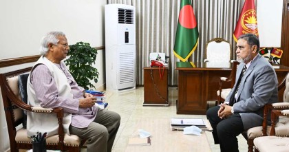 প্রধান উপদেষ্টার সঙ্গে সিইসির সাক্ষাৎ