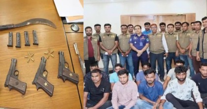 বিদেশী পিস্তল ও দেশীয় অস্ত্রশস্ত্র সহ, সন্ত্রাসী গ্রেফতার