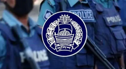 সরকার পতনের পর ‘পলায়ন’: ১৩ ঊর্ধ্বতন পুলিশ কর্মকর্তা সাময়িক বরখাস্ত