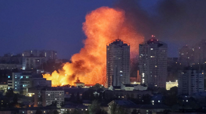 রুশ হামলায় কেঁপে উঠল ইউক্রেনের অস্ত্র কারখানা
