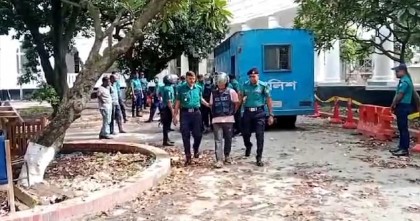 আশুলিয়া হত্যাকাণ্ডে সাবেক সাংসদ সাইফুলসহ ১৬ জনের বিরুদ্ধে ট্রাইব্যুনালে অভিযোগপত্র দাখিল