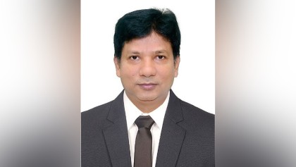 আওয়ামী দোসর চট্টগ্রাম কাস্টম হাউজের কমিশনার জাকির বরখাস্ত 