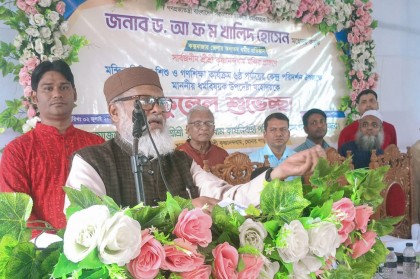 সব ধর্মের মানুষের বাস এই দেশে, উন্নয়নেও অবদান সকলের-ধর্ম উপদেষ্টা 