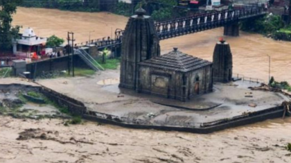 ভারতে বন্যা-ভূমিধসে মৃত ৬৯, ক্ষতি ৪০০ কোটি টাকা