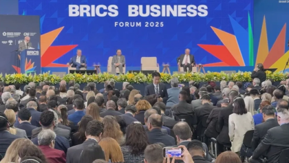 ব্রিকস দেশগুলোর ওপর ১০% শুল্কের হুমকি ট্রাম্পের