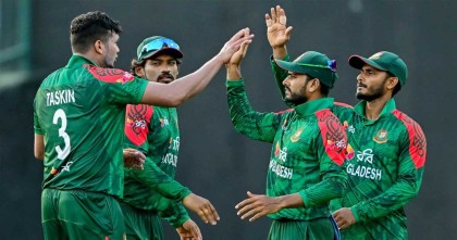 তিন ম্যাচেই ৫০ ওভার খেলতে ব্যর্থ বাংলাদেশ