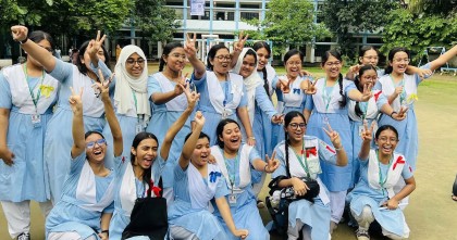 পাসের হার ও জিপিএ ৫ এগিয়ে মেয়েরা