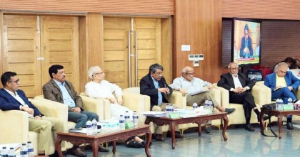 রাষ্ট্র সংস্কারে মৌলিক বিষয়গুলোতে ঐকমত্য প্রয়োজন: আলী রীয়াজ