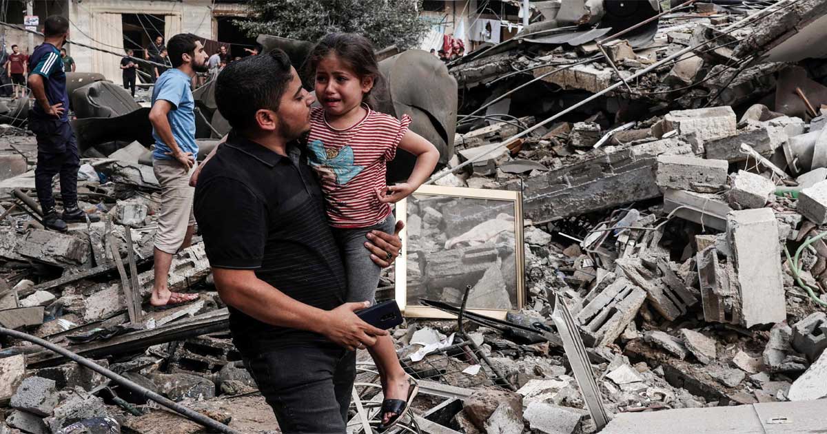 যুদ্ধবিরতির আলোচনার মধ্যেই ইসরায়েলি হামলায় গাজায় ৮২ জন নিহত