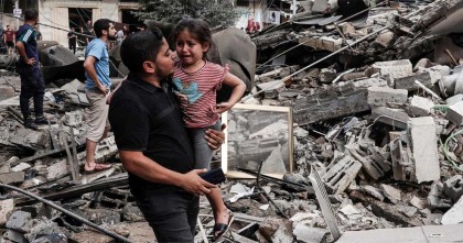 যুদ্ধবিরতির আলোচনার মধ্যেই ইসরায়েলি হামলায় গাজায় ৮২ জন নিহত