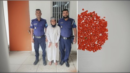 ছদ্মবেশে মাদক ব্যবসা, সাভারে ইয়াবা বিক্রেতা গ্রেপ্তার