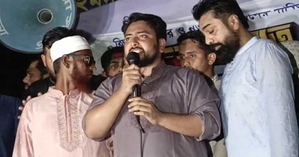 ফ্যাসিস্টদের মতো চাঁদাবাজ-সন্ত্রাসীদের বিরুদ্ধেও রাজপথে নামতে হবে: নাহিদ