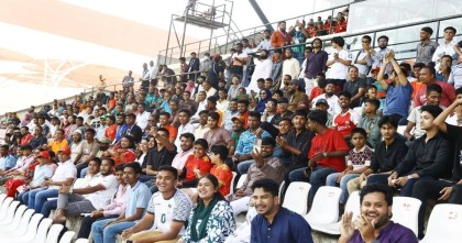 মাত্র ৩২ টিকিট বিক্রি, তবু দর্শক ছিল চোখে পড়ার মতো!