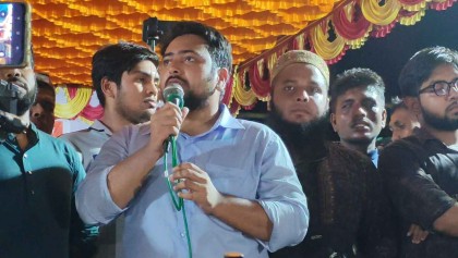 চাঁদাবাজদের ভয়ে চলছে পুলিশ প্রশাসন: বাগেরহাটে নাহিদ ইসলাম