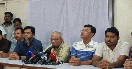 বোমাবাজি করে বিএনপিকে দমানো সম্ভব না: রিজভী 