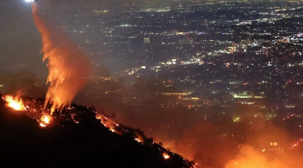 গ্র্যান্ড ক্যানিয়নে দাবানলে ঐতিহাসিক লজ পুড়ে ছাই, ক্ষতিগ্রস্ত বহু স্থাপনা
