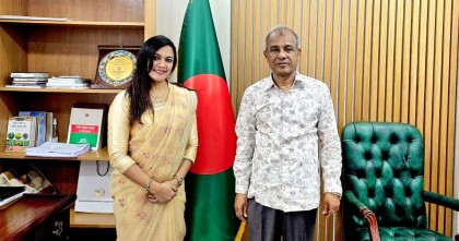 স্বরাষ্ট্র উপদেষ্টার সঙ্গে দেখা করলেন শাকিবের নতুন সিনেমার প্রযোজক