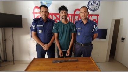 কুমিল্লায় রিকশাচালক সৈকত হত্যা: প্রধান আসামি রিফাত গ্রেফতার


