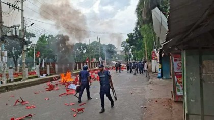 গোপালগঞ্জে পুলিশের ওপর হামলা ও গাড়ি ভাঙচুরের ঘটনায় মামলা, আসামি ৪৭৫ জন