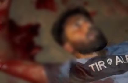 সাভারে পূর্ব শত্রুতার জেরে দুই যুবককে কুপিয়ে জখম