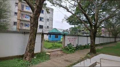 উদ্বোধনের দীর্ঘ তিন বছরেও সম্পন্ন হয়নি নজরুল বিশ্ববিদ্যালয়ের সীমানা প্রাচীর নির্মাণ 