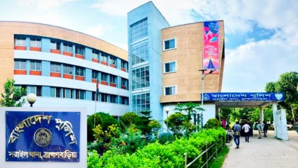 সরাইলে সিএনজিতে নারী যাত্রীর ওপর হাতুড়ি হামলা, অর্থ-স্বর্ণালংকার লুট

