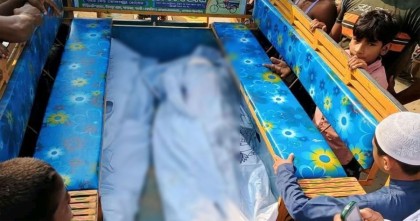 নওগাঁয় নিজ বাড়ি থেকে স্বামী-স্ত্রীর মরদেহ উদ্ধার