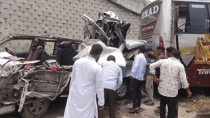 ত্রিমুখী সংঘর্ষে শিবচরে ২ জন নিহত, আহত ২