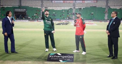 টস জিতে বোলিংয়ে বাংলাদেশ

