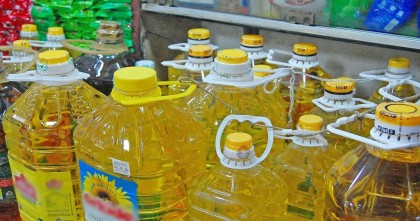 ভোজ্যতেলের দাম কমানোর প্রস্তাবে ব্যবসায়ীদের আপত্তি