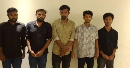 সমন্বয়ক পরিচয়ে চাঁদা দাবিতে গ্রেপ্তার ৫ যুবক