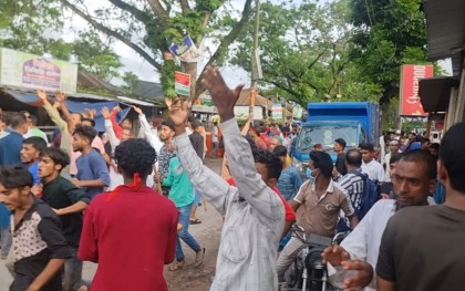 কচুয়ায় বিএনপির দুই গ্রুপের সংঘর্ষে আহত ১০

