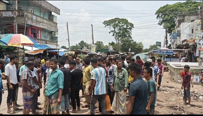 সরাইলে ৪ দফা দাবিতে সিএনজি চালকদের ধর্মঘট, দুর্ভোগে সাধারণ মানুষ