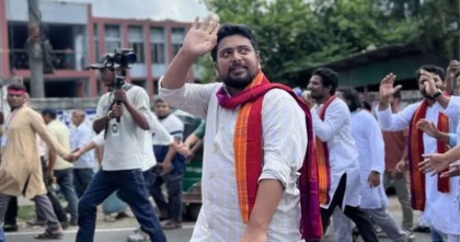 নিজেদের চাঁদাবাজি ঢাকতে তরুণদের দায় দিচ্ছে বিএনপি: নাহিদ ইসলাম